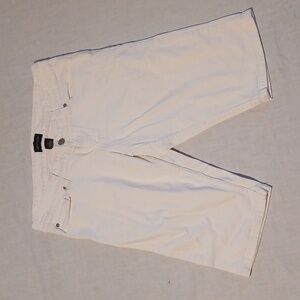 The Limited size 6 white denim Capri pants